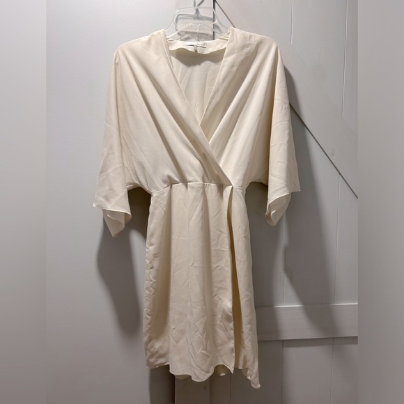 Classic and Elegant Oak + Fort Ivory Dress Size S - Picture 1 of 3